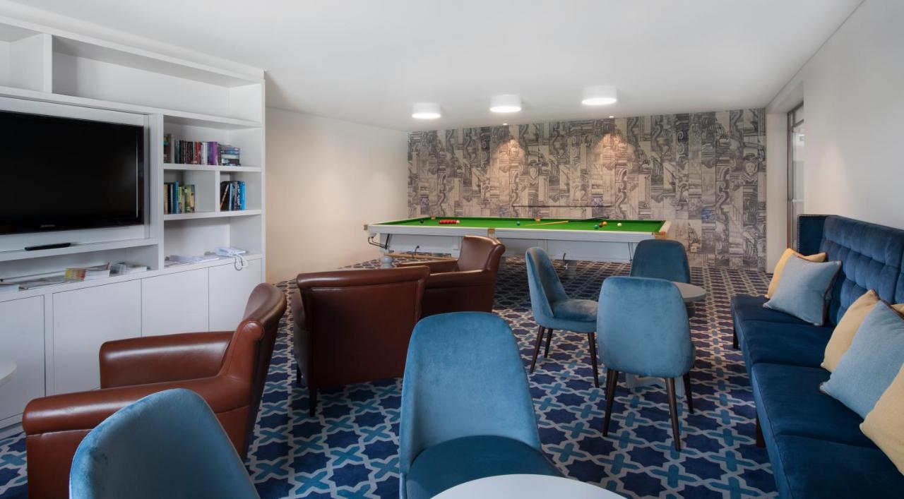 Four Seasons Fairways Holiday park 4*