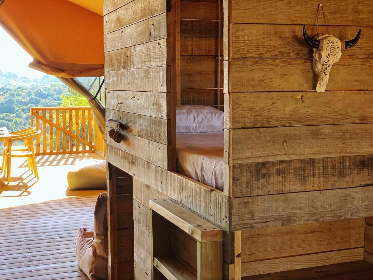 Acampamento Casa Tuia *