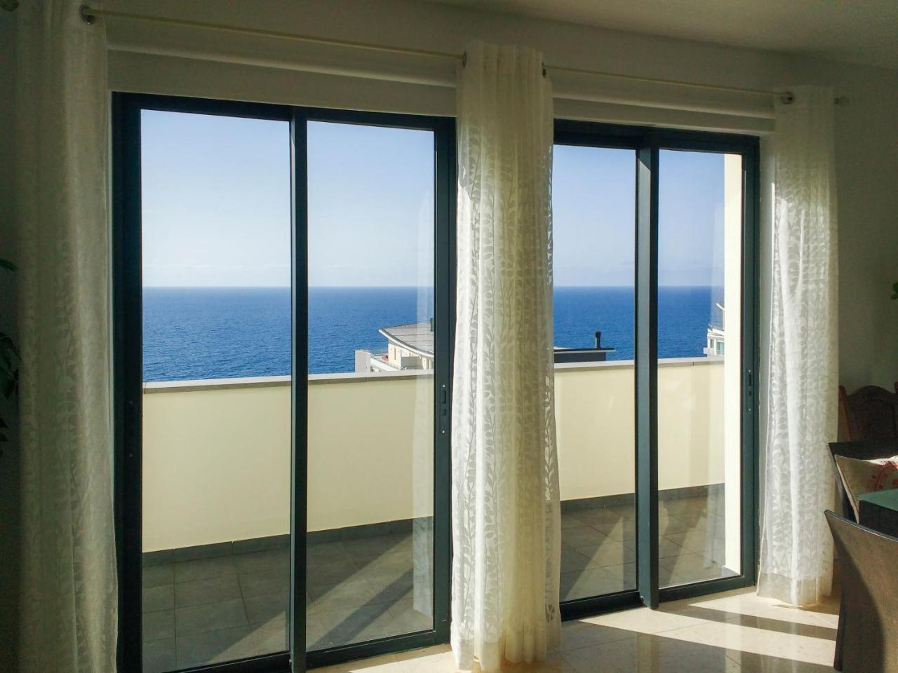 Apartment Two Bedroom With Balcony And Gorgeous View Over The Atlantic Funchal (Madeira)