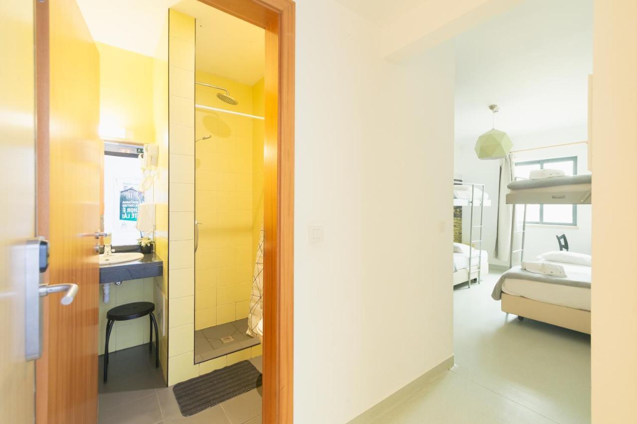 Hi Arrifana Destination Hostel *