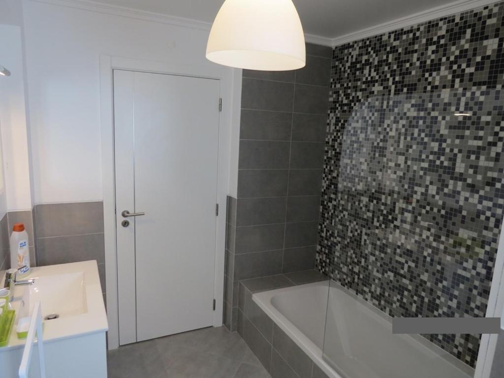 De 3 Et 6 Couchages Max. A Proximite De A Algarve Holiday home
