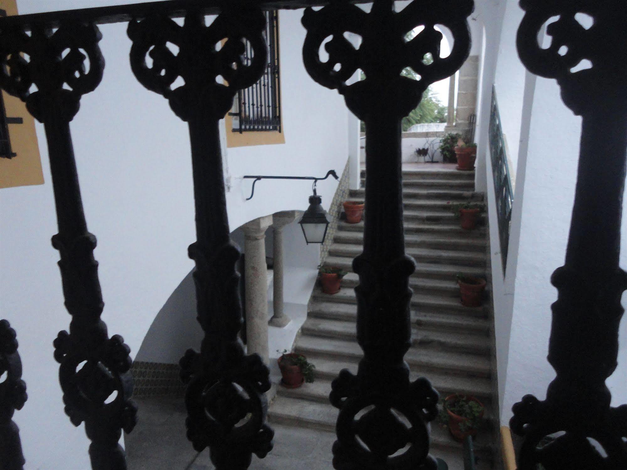 Solar De Monfalim Hotel 2*