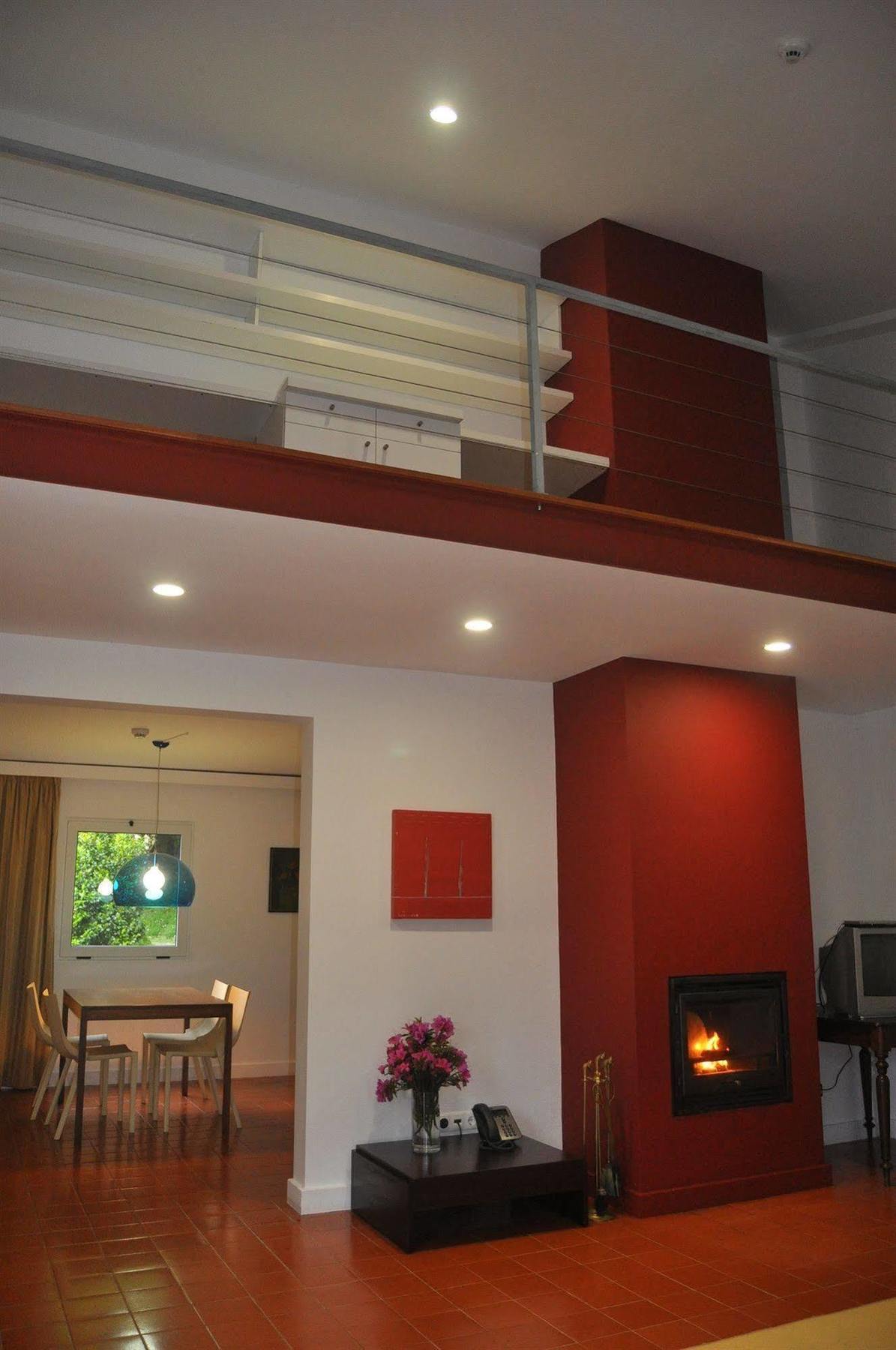 Furnas Forest Living 4*