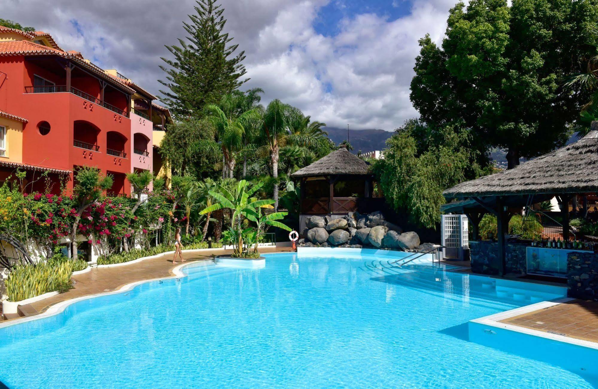 Pestana Village Garden Hotel 4*