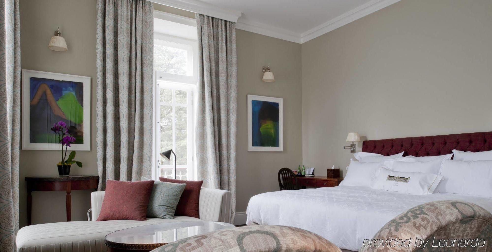 Palace Hotel 5*