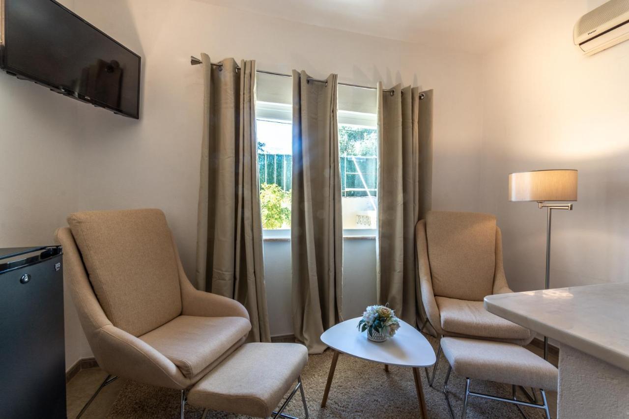 Welwitshia Guest house Carvoeiro (Lagoa)