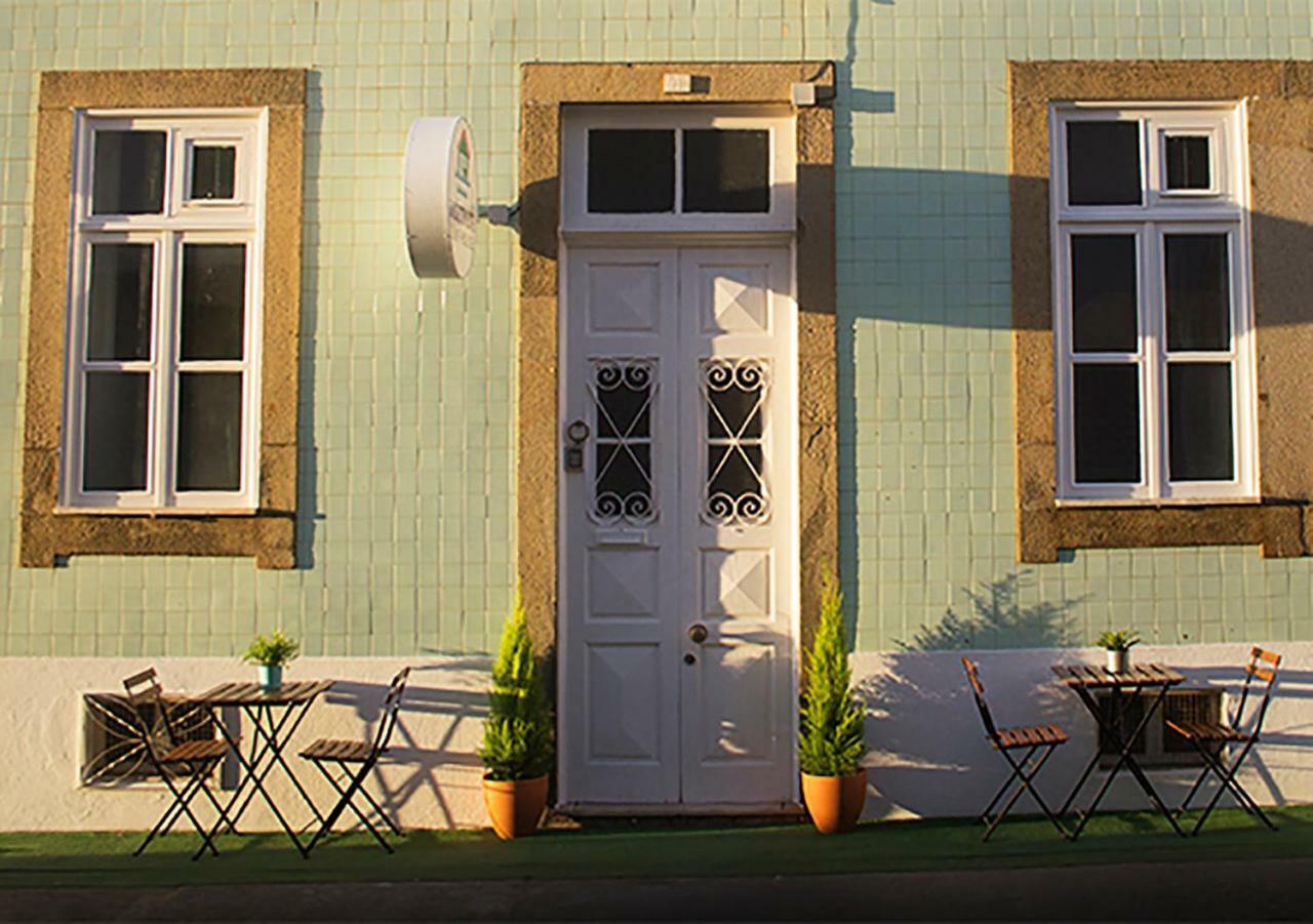 Watermark Surf House Espinho (Aveiro)