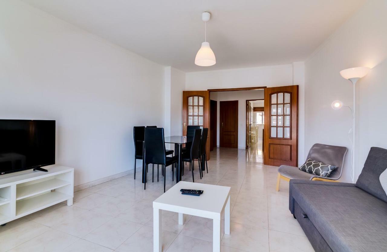 Rei - Quarteira - 3 Min To The Vilamoura