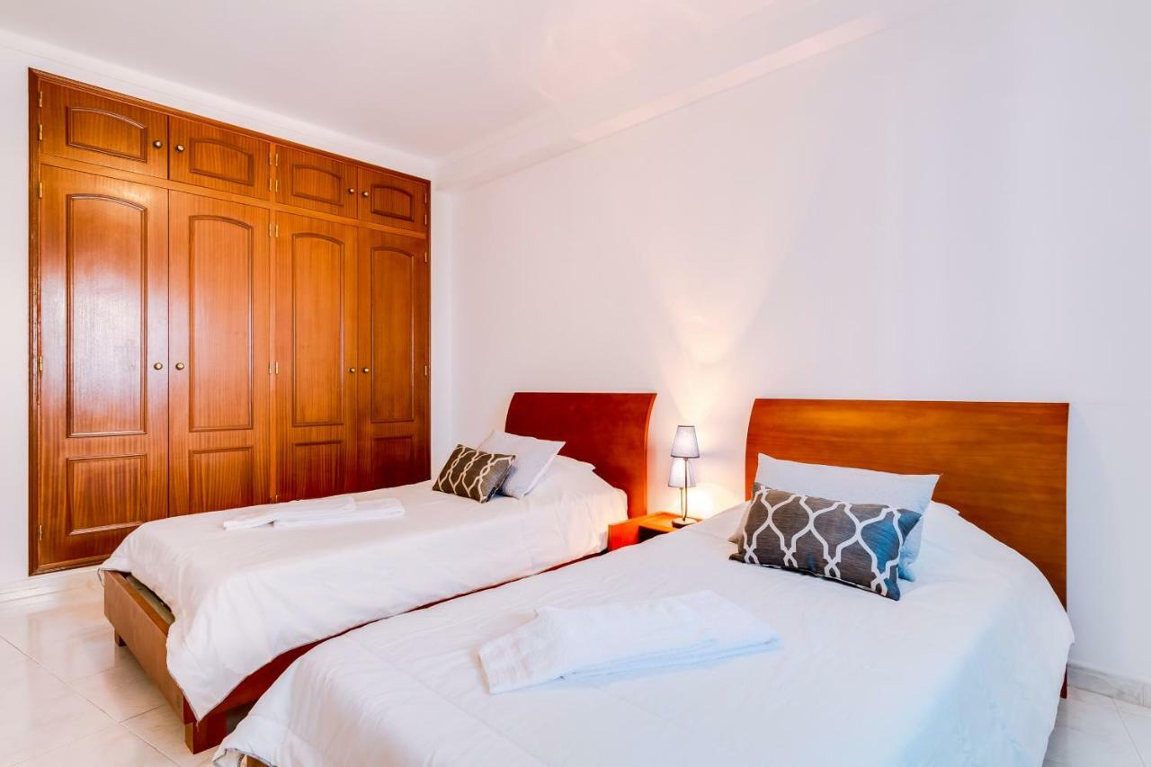 Apartment Rei - Quarteira - 3 Min To The *