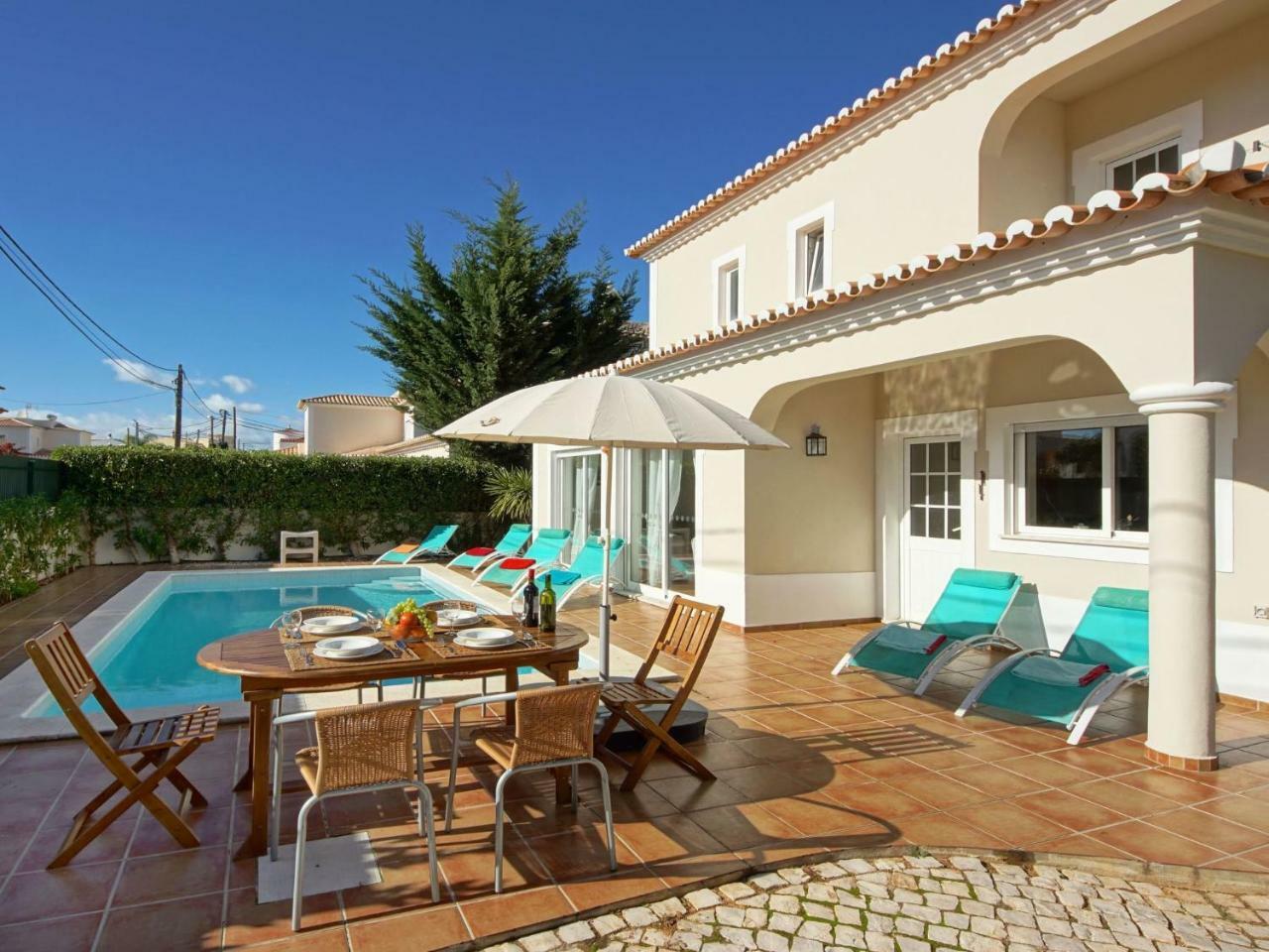 Villa Elegant In Carvoeiro With Swimming Pool