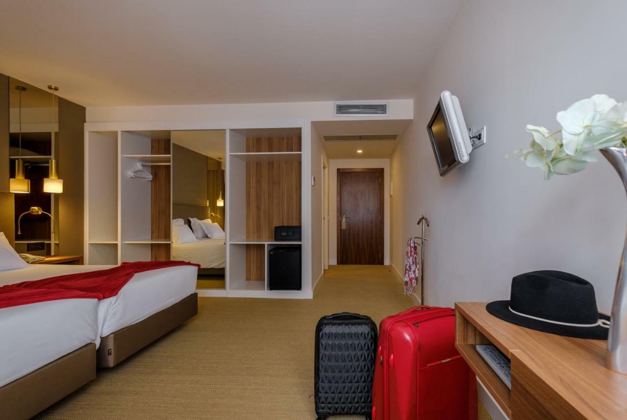 Regina Hotel 4*