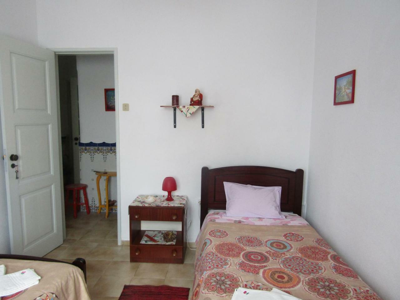 West Coast Surf Hostal