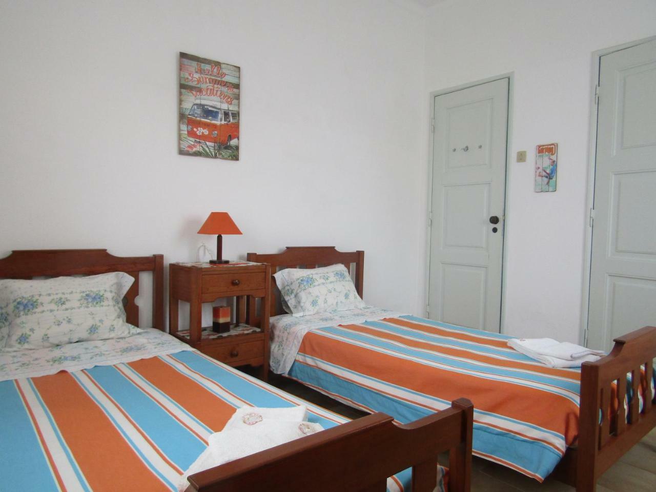 West Coast Surf Hostal *