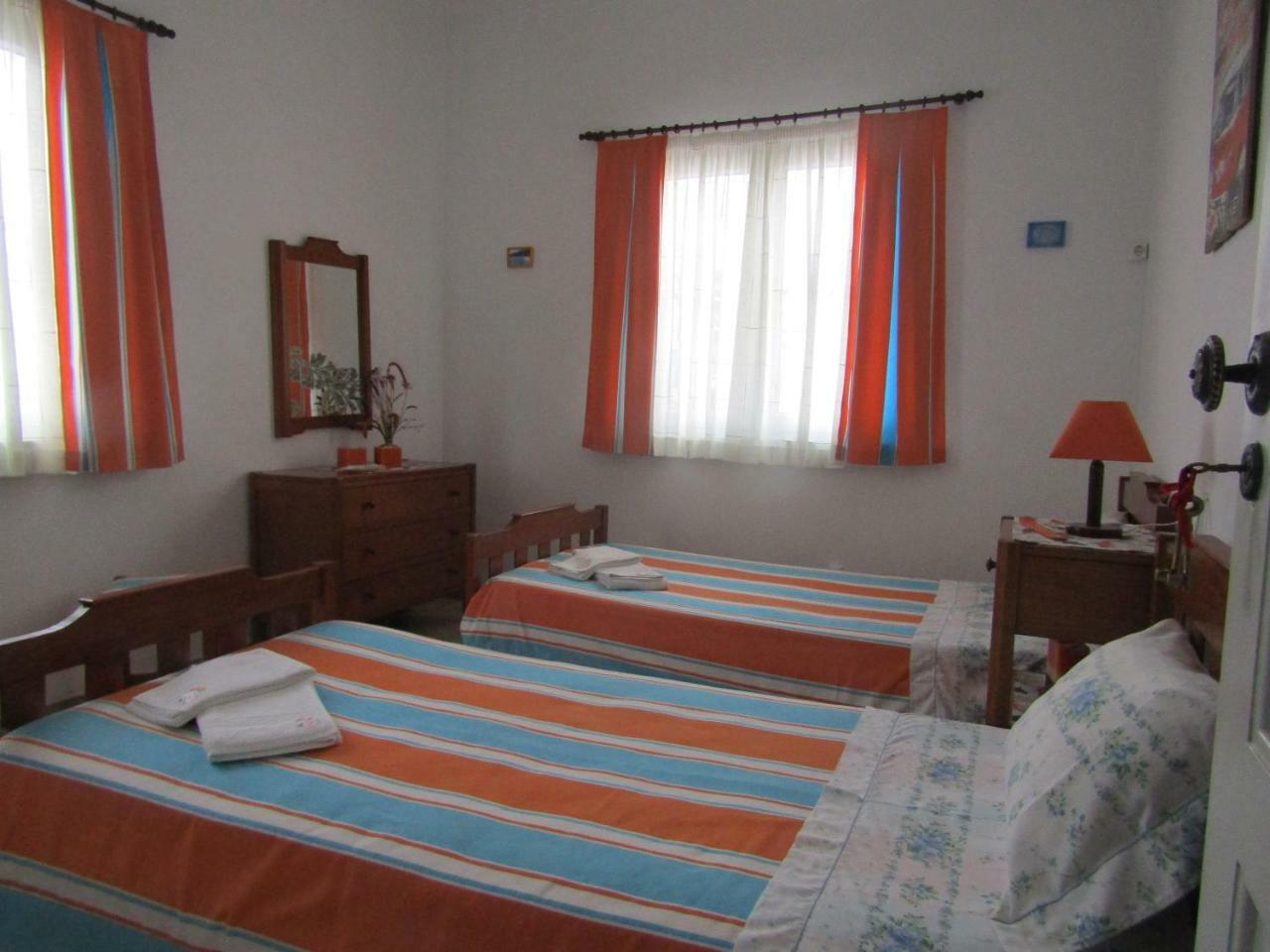 West Coast Surf Hostel *