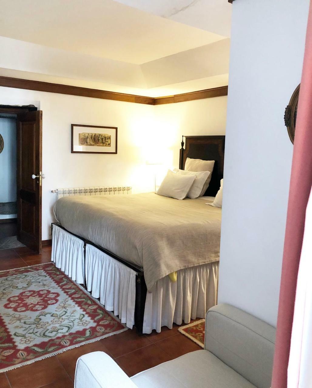 Casa Obras Bed & Breakfast 2*