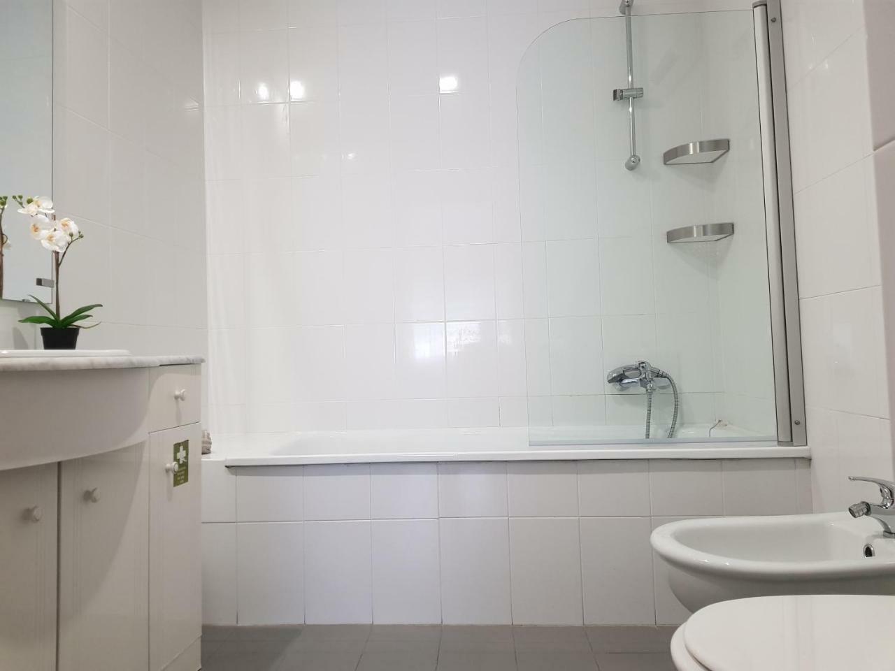 Appartement Parque Nacoes Prime 13 Lissabon