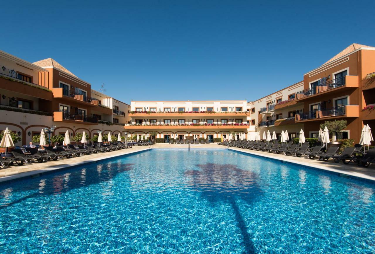 Gale Hotel