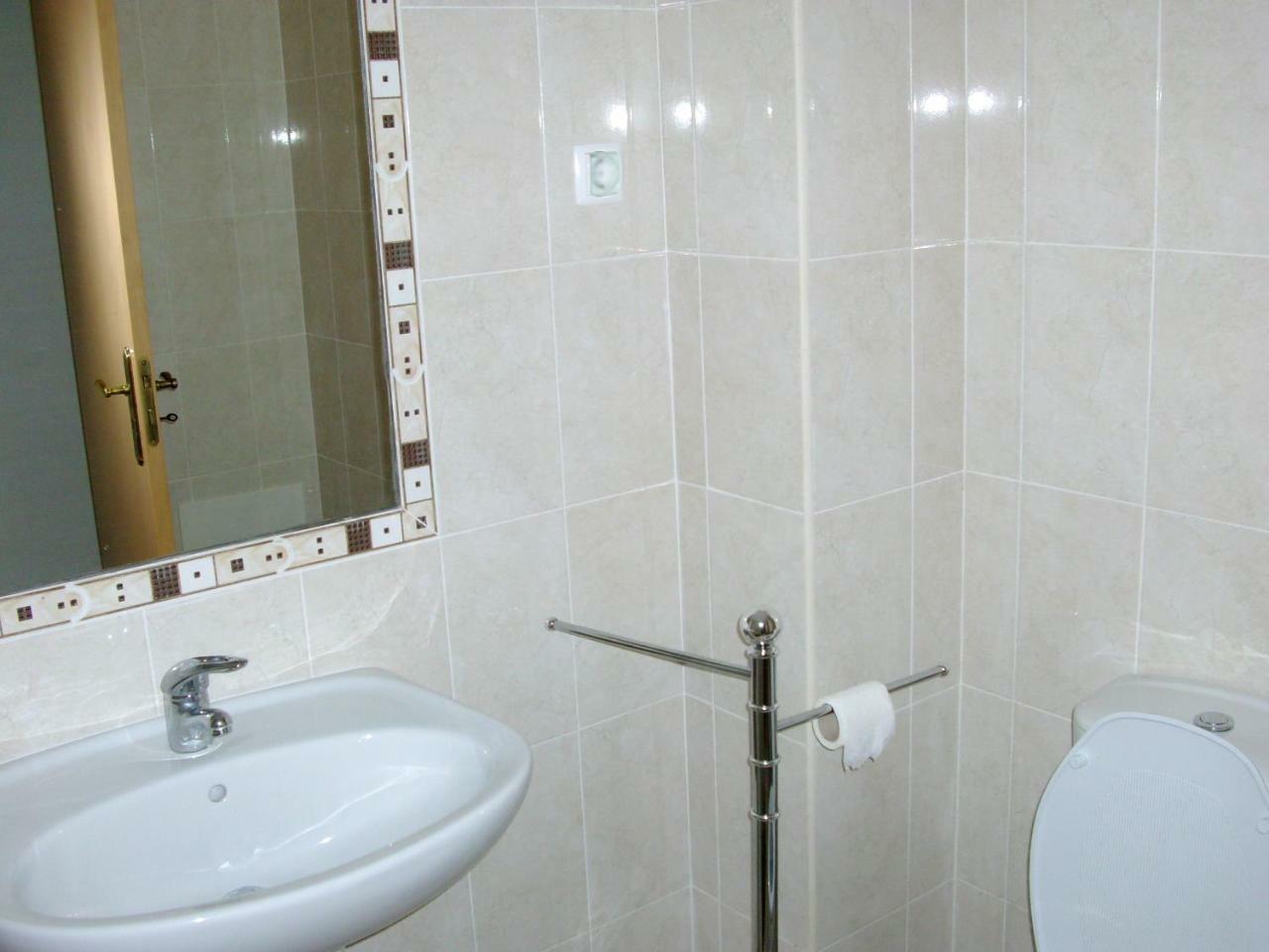 1 Bedroom 5 Min. From Falesia And Close To Center! D Apartment Albufeira