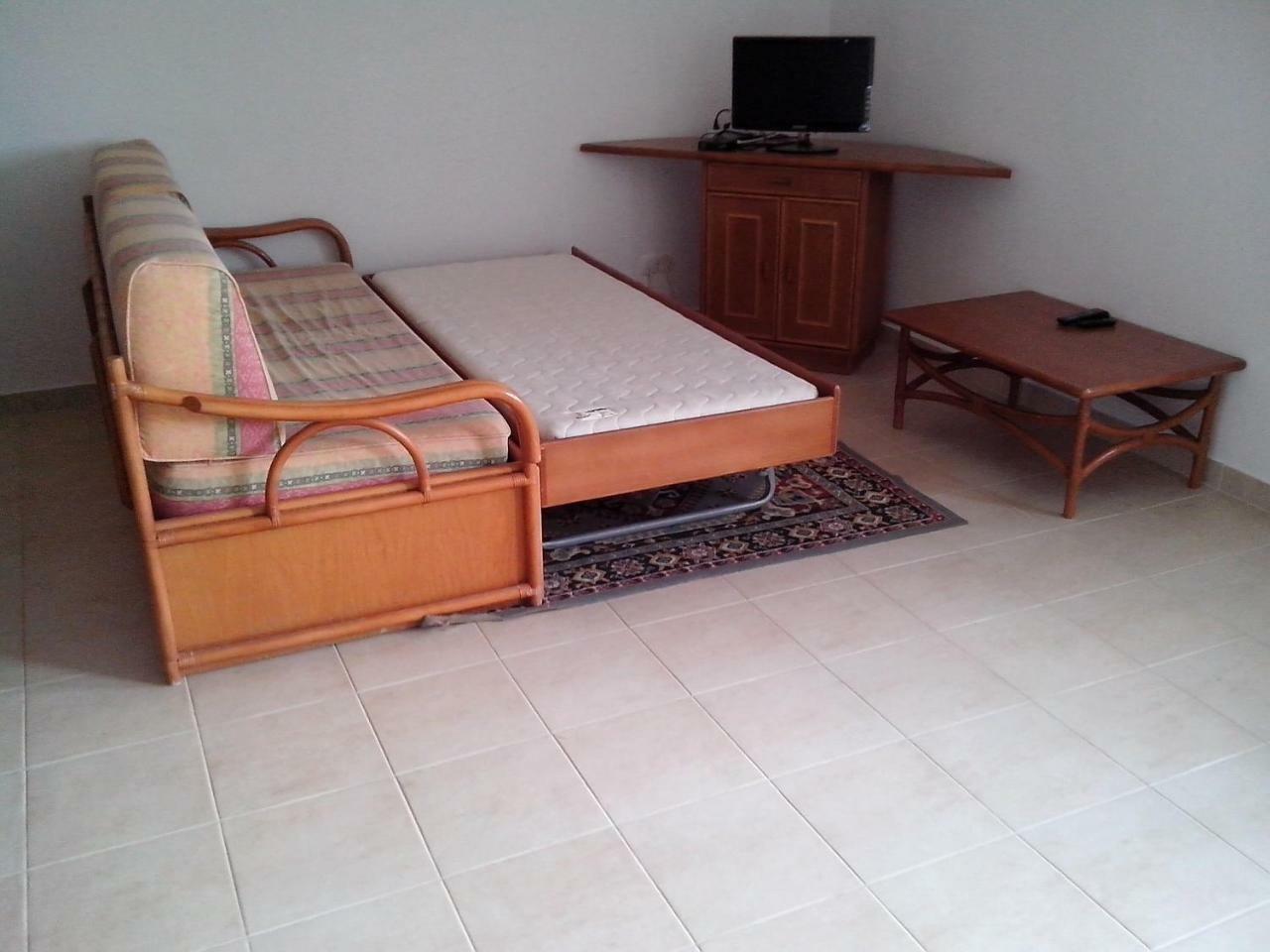 1 Bedroom 5 Min. From Falesia And Close To Center! D * Albufeira