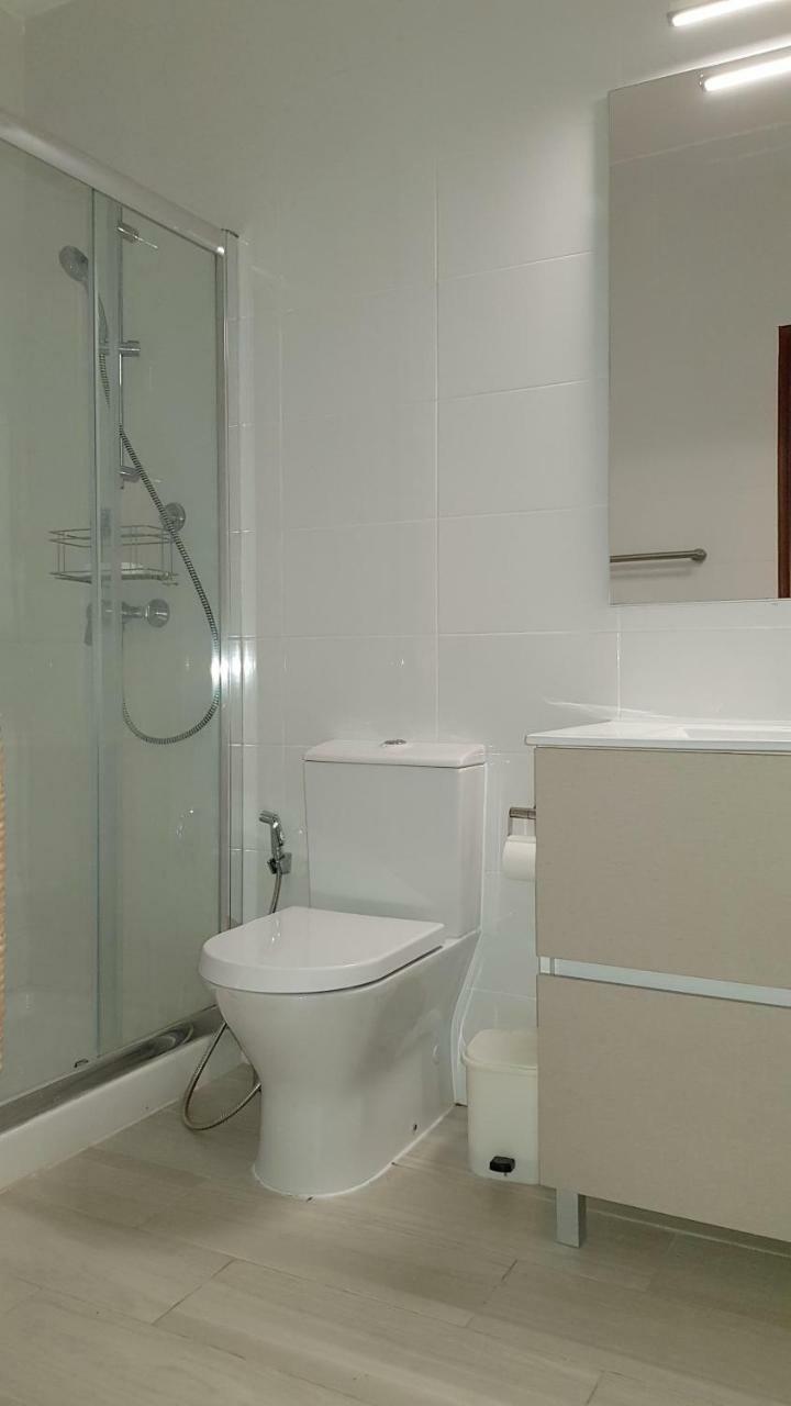 Magnific With A Cozy Garden, 5 Minutes To The Apartamento Albufeira