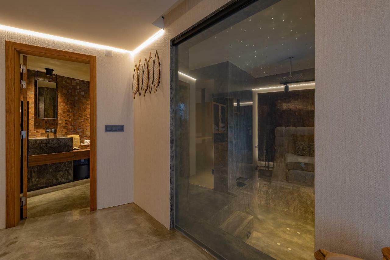 Hotel Well &