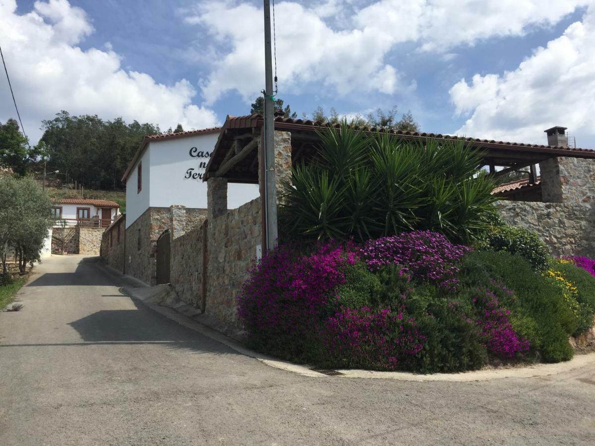 Casas No Terreiro * Penacova