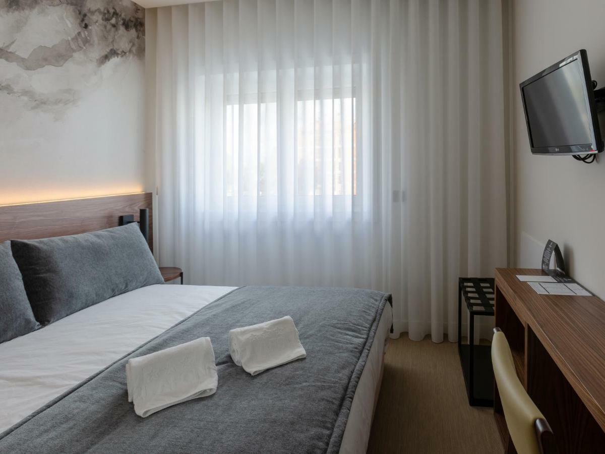 Hotel Afonso V & Aveiro