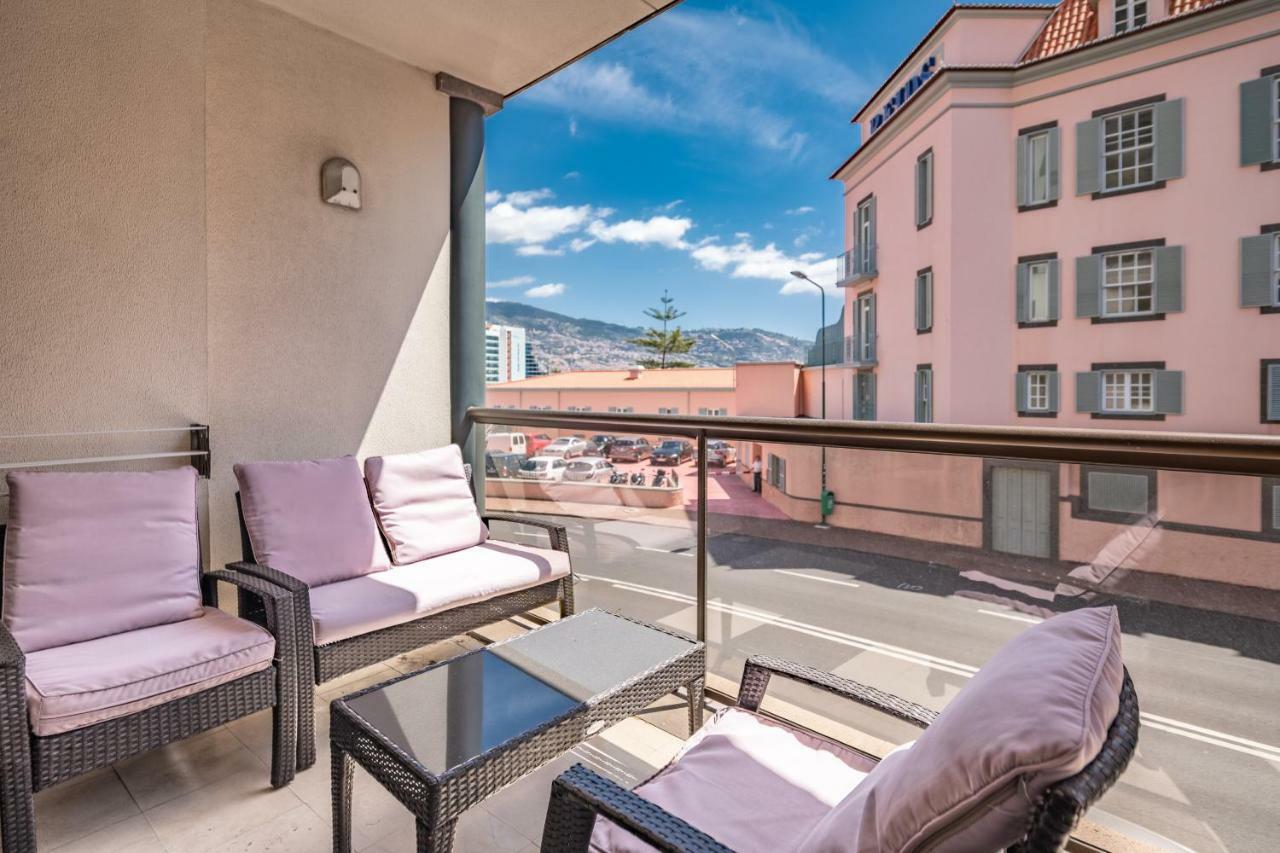 Miramar With Pool By Hr Madeira Apartamento *