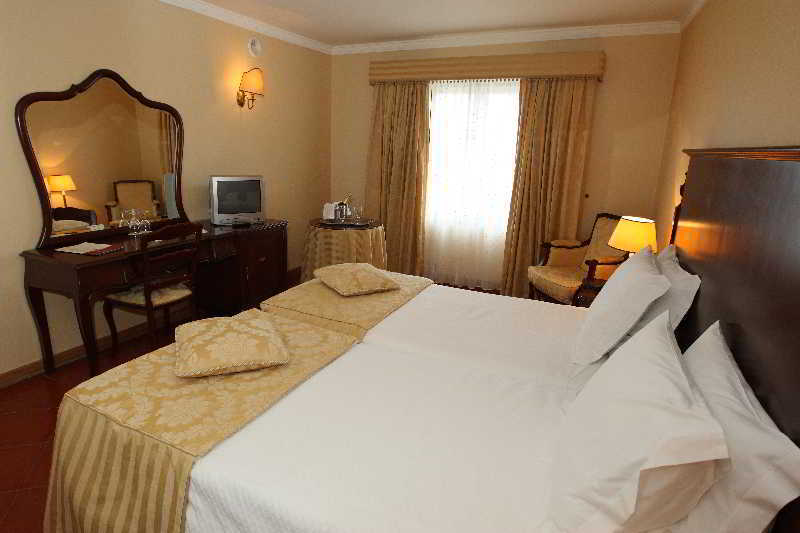 Turim Club Azeitao Hotel 4*