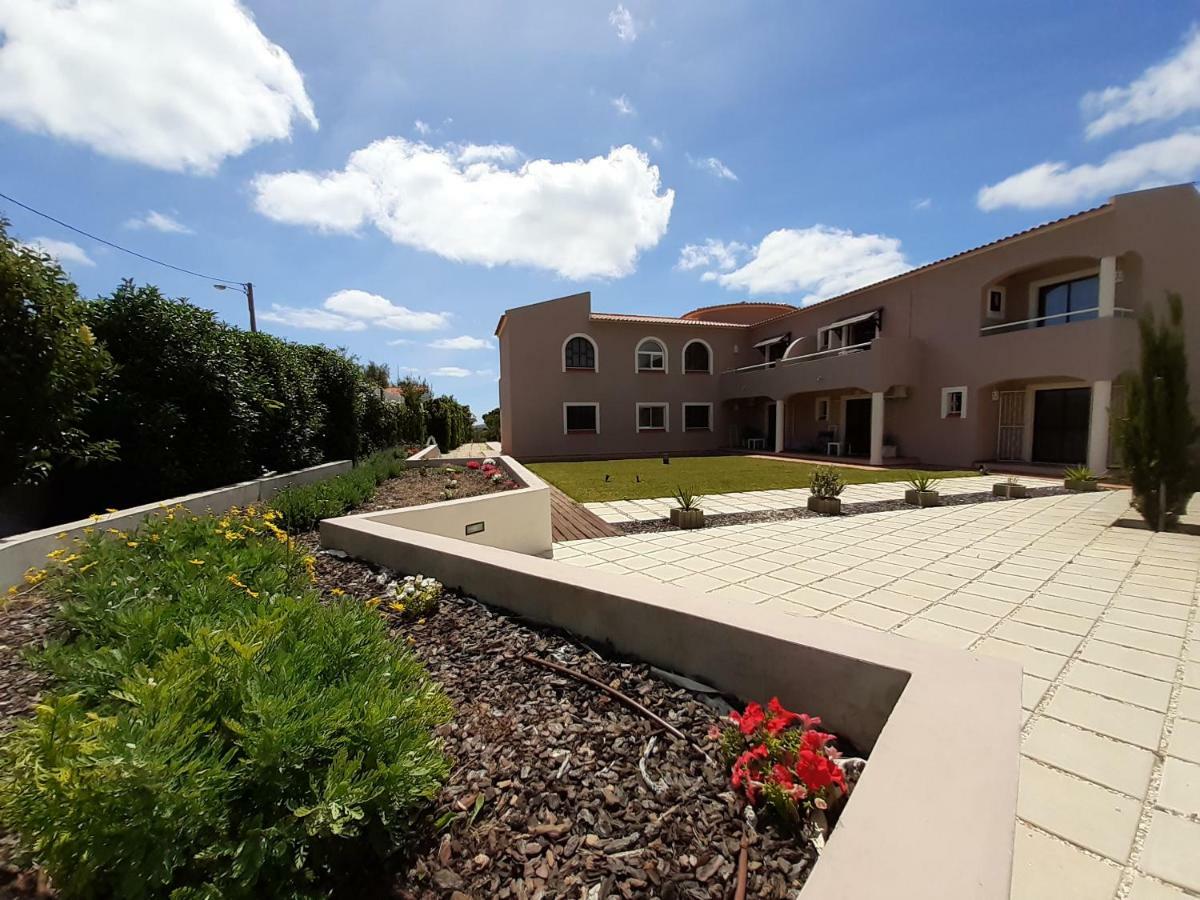 Guest house Casa Rosa Montes 3*