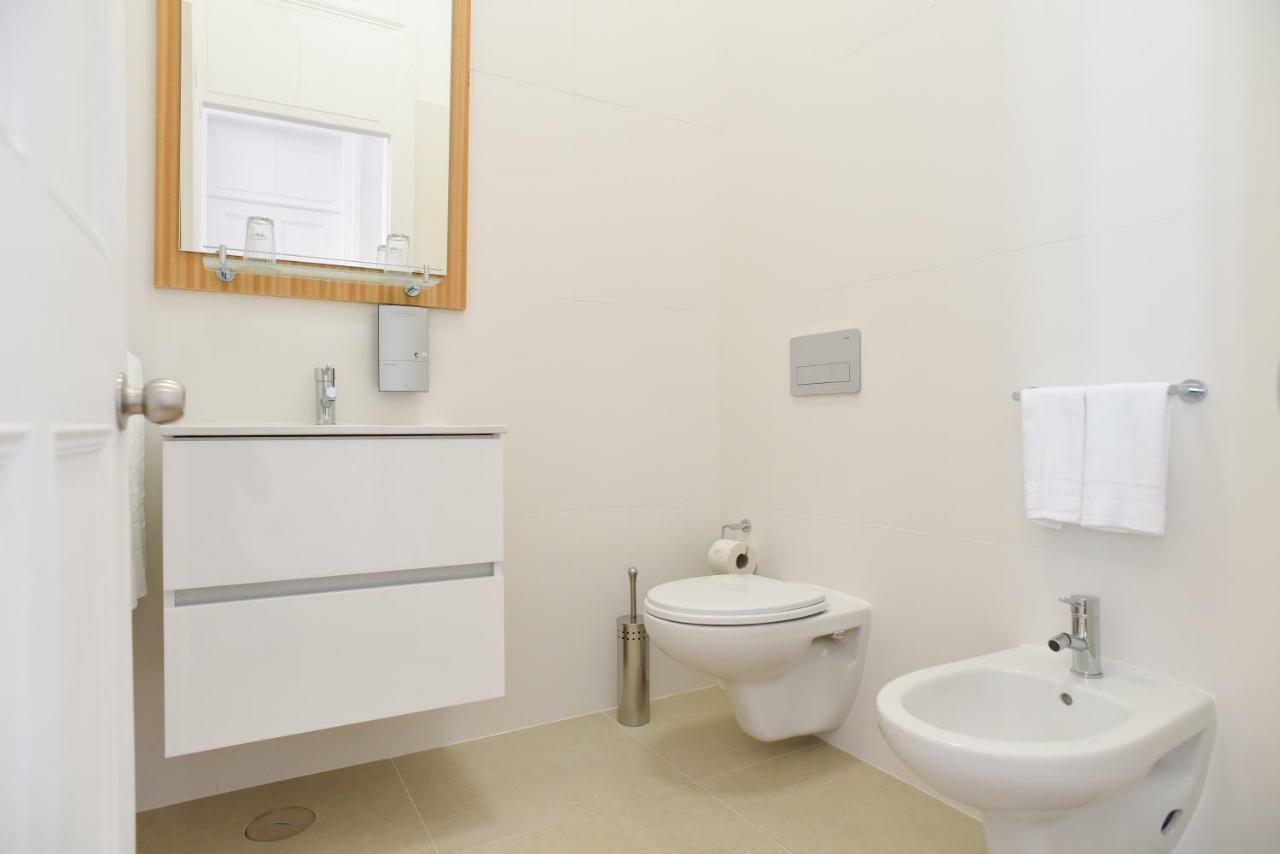 Internacional Azores Boutique Albergue Horta (Azores)