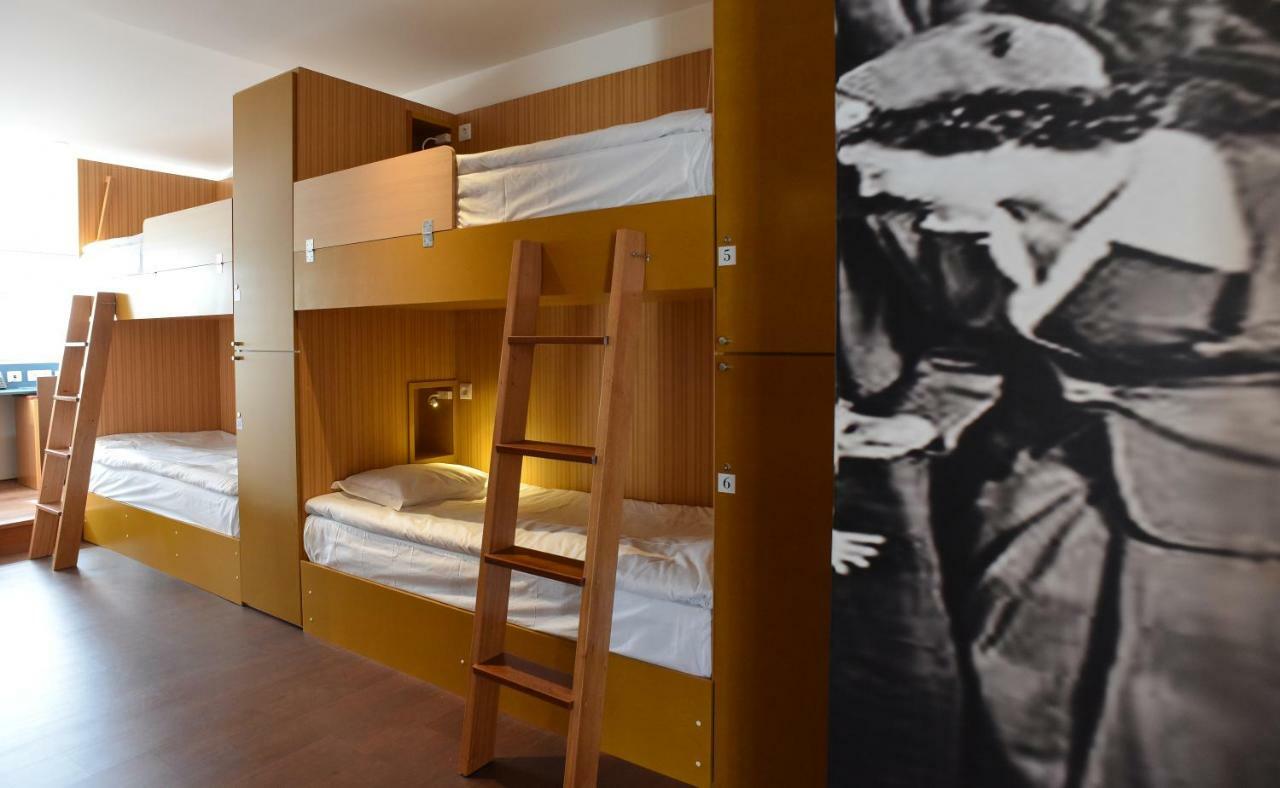 Hostel Internacional Azores Boutique