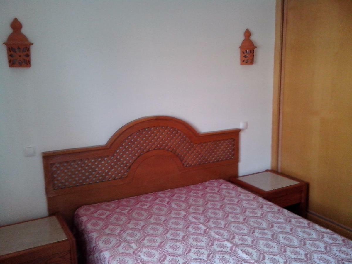 Apartment With 1 Bedroom L *
