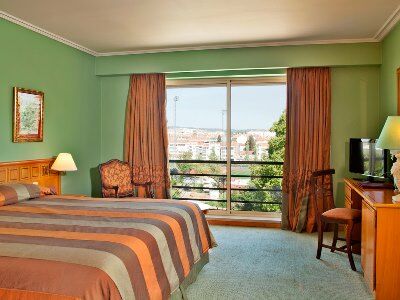 Dos Templarios Hotel 4*