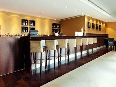 Lux Hotel 4*