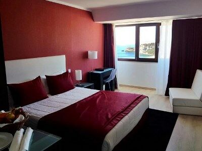 Hotel Miramar & 4*