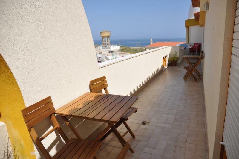 Pksc - Surfers House Guest house Peniche
