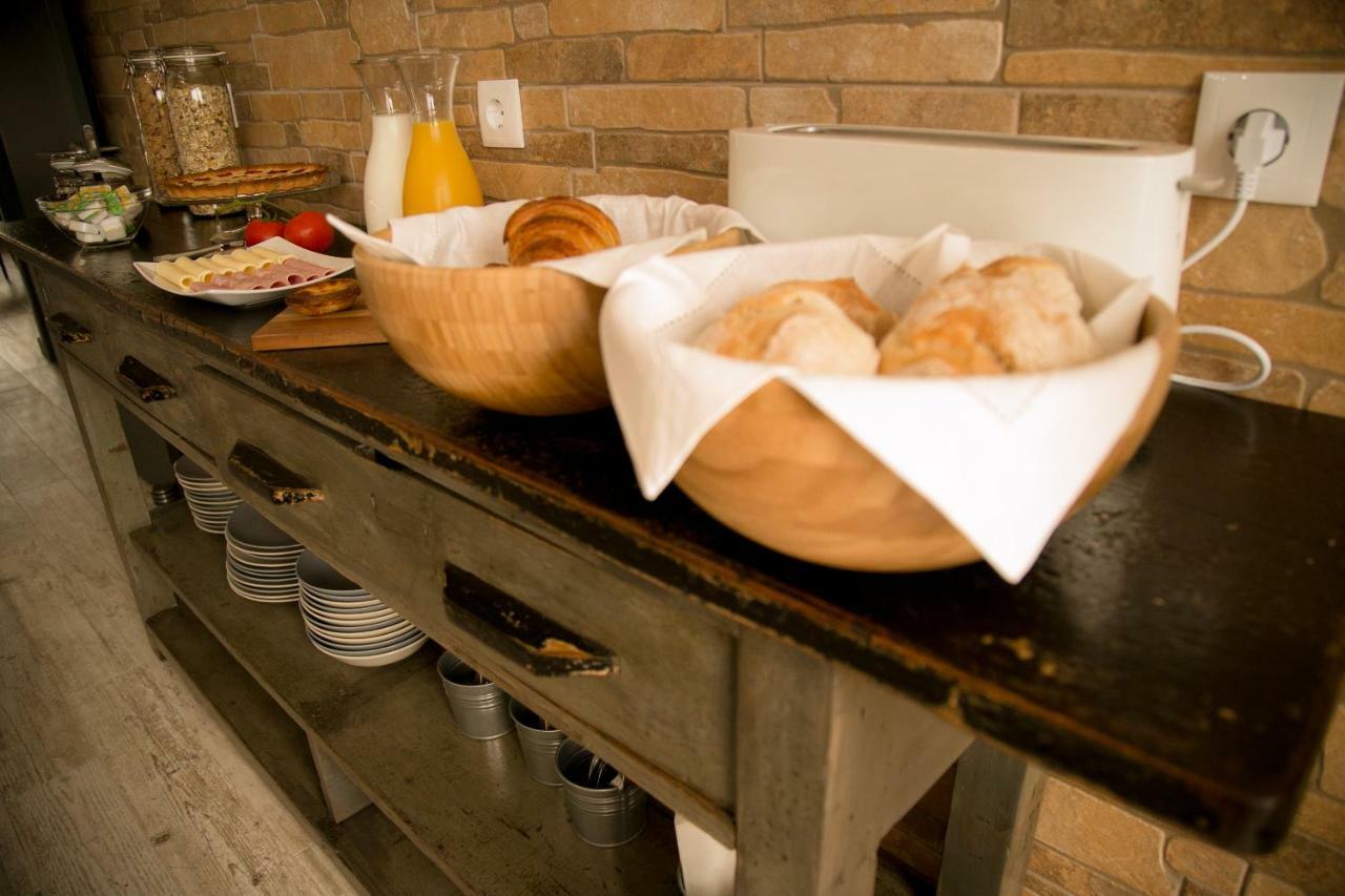The Globetrotter's Bed & Breakfast
