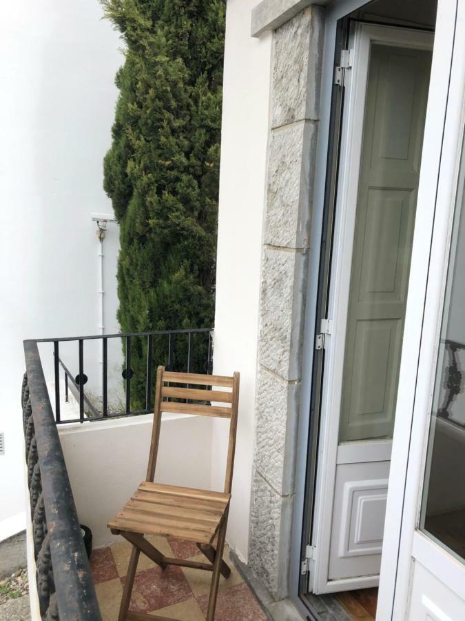 Bed & Breakfast Lanui Vintage Sintra