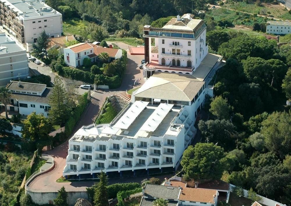 Hotel Sado 4*