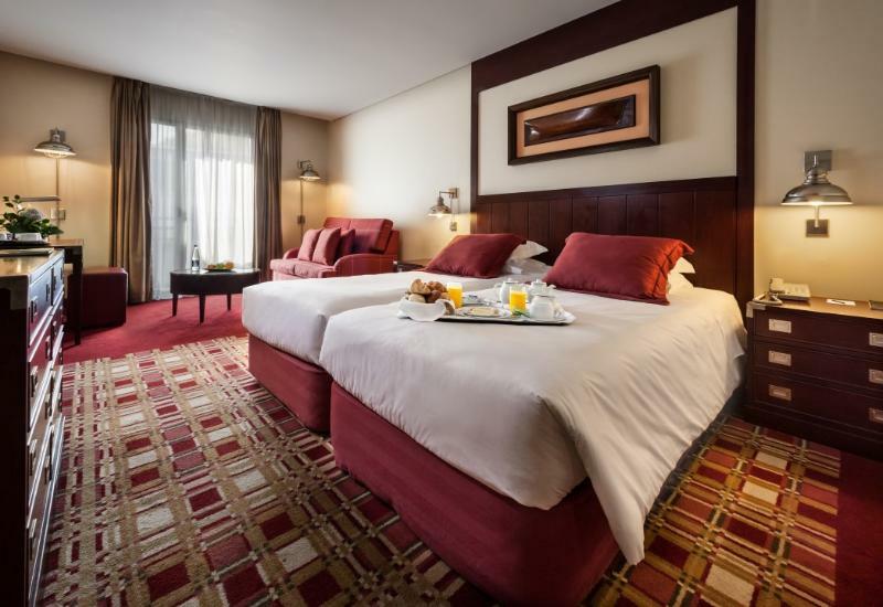 Do Canal Hotel 4*