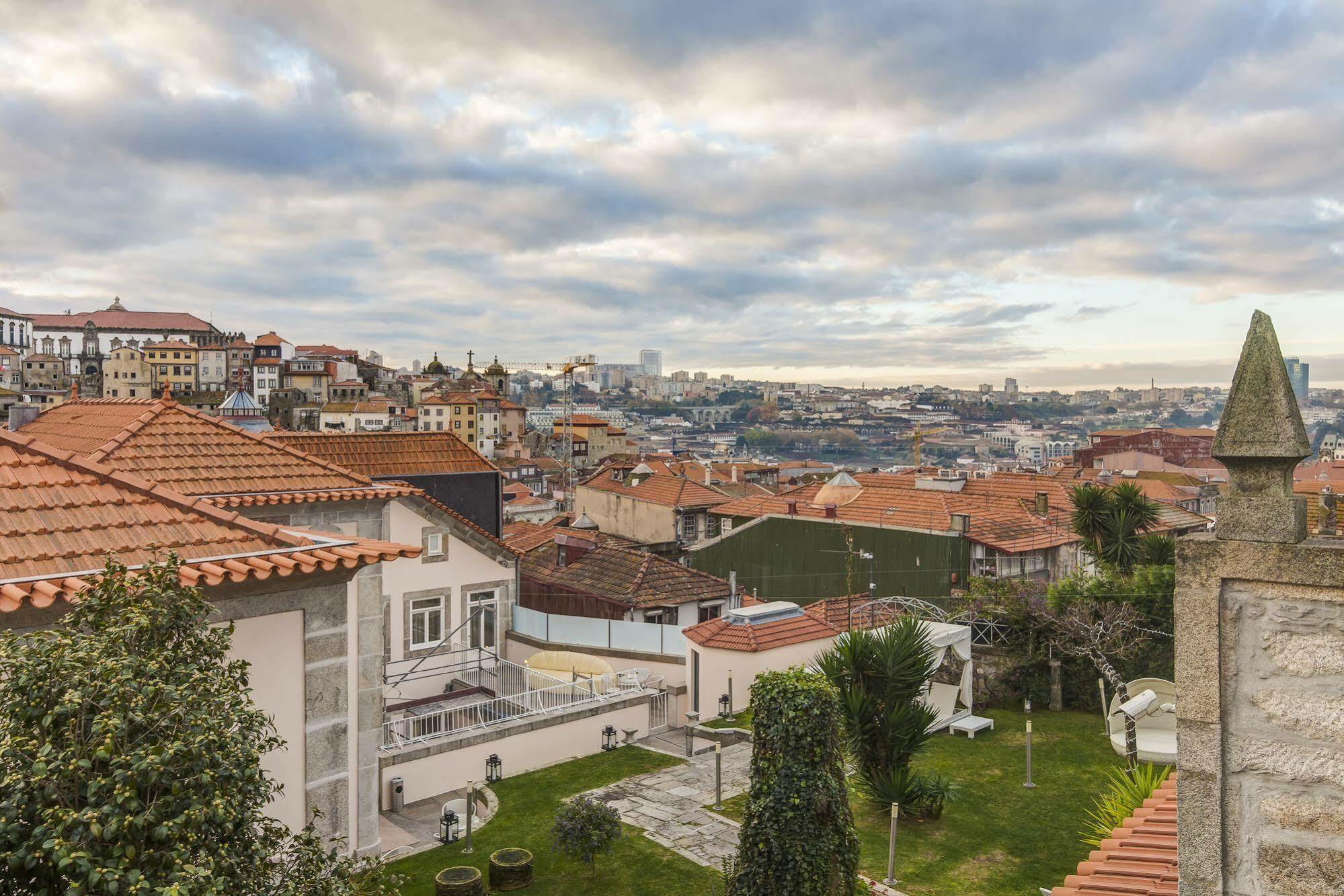 Aparthotel Oca Flores Hotel Boutique 4*