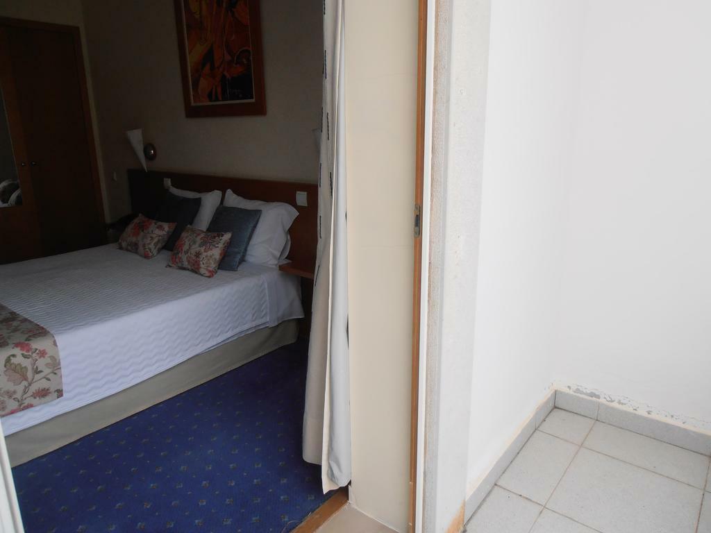 Dom Jorge De Lencastre Hotel