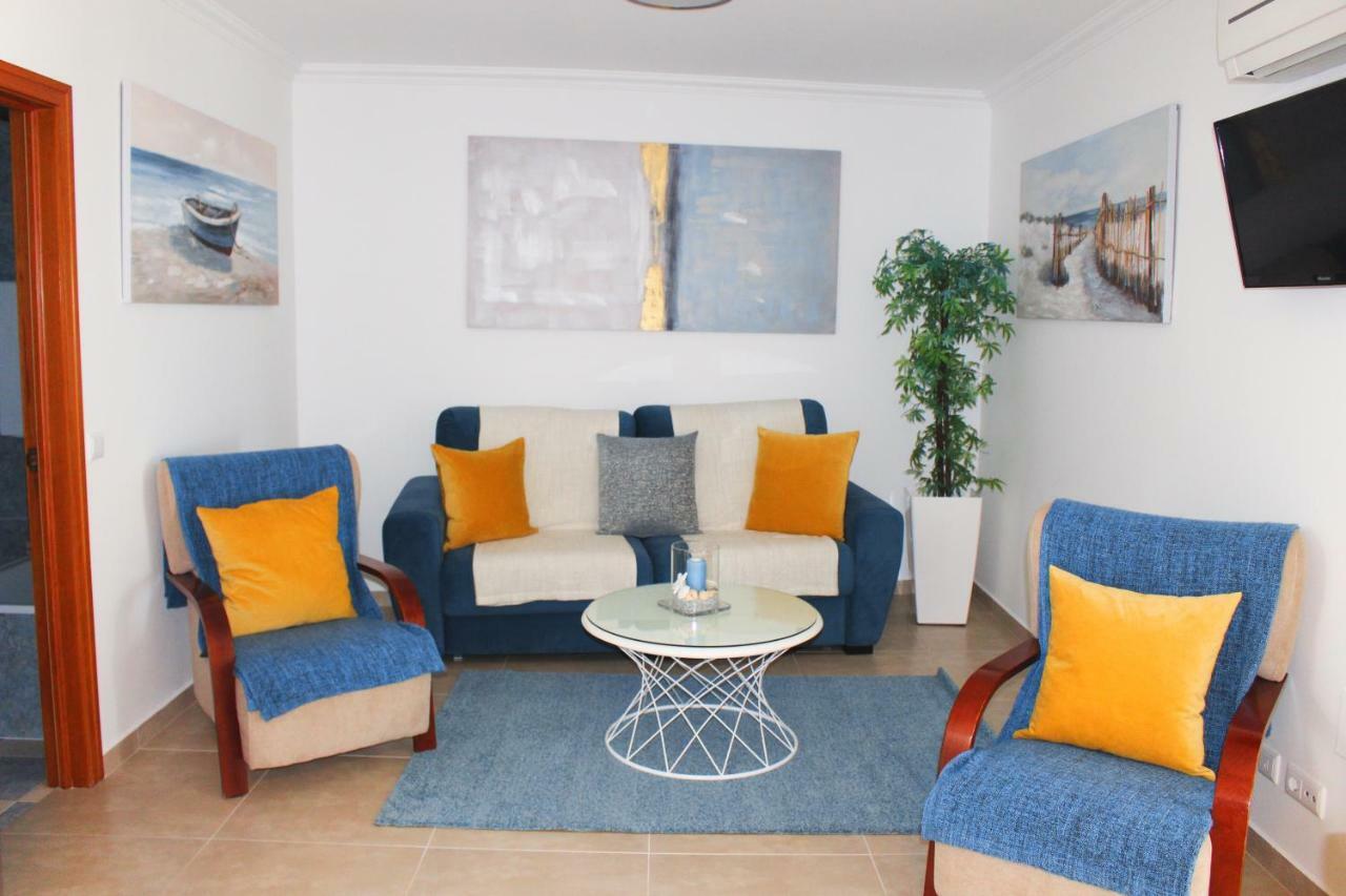 Holidays Marginal Apartamento *