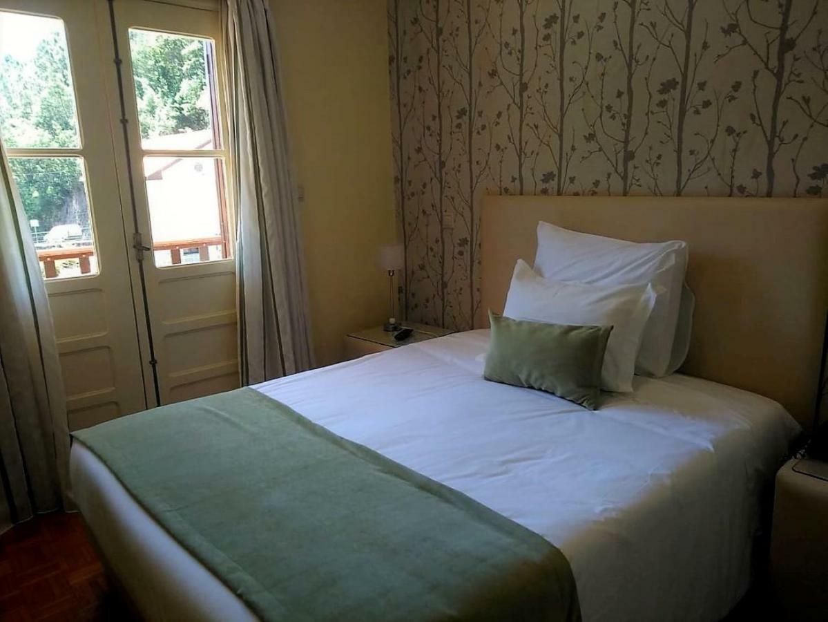 Adelaide Hotel Geres
