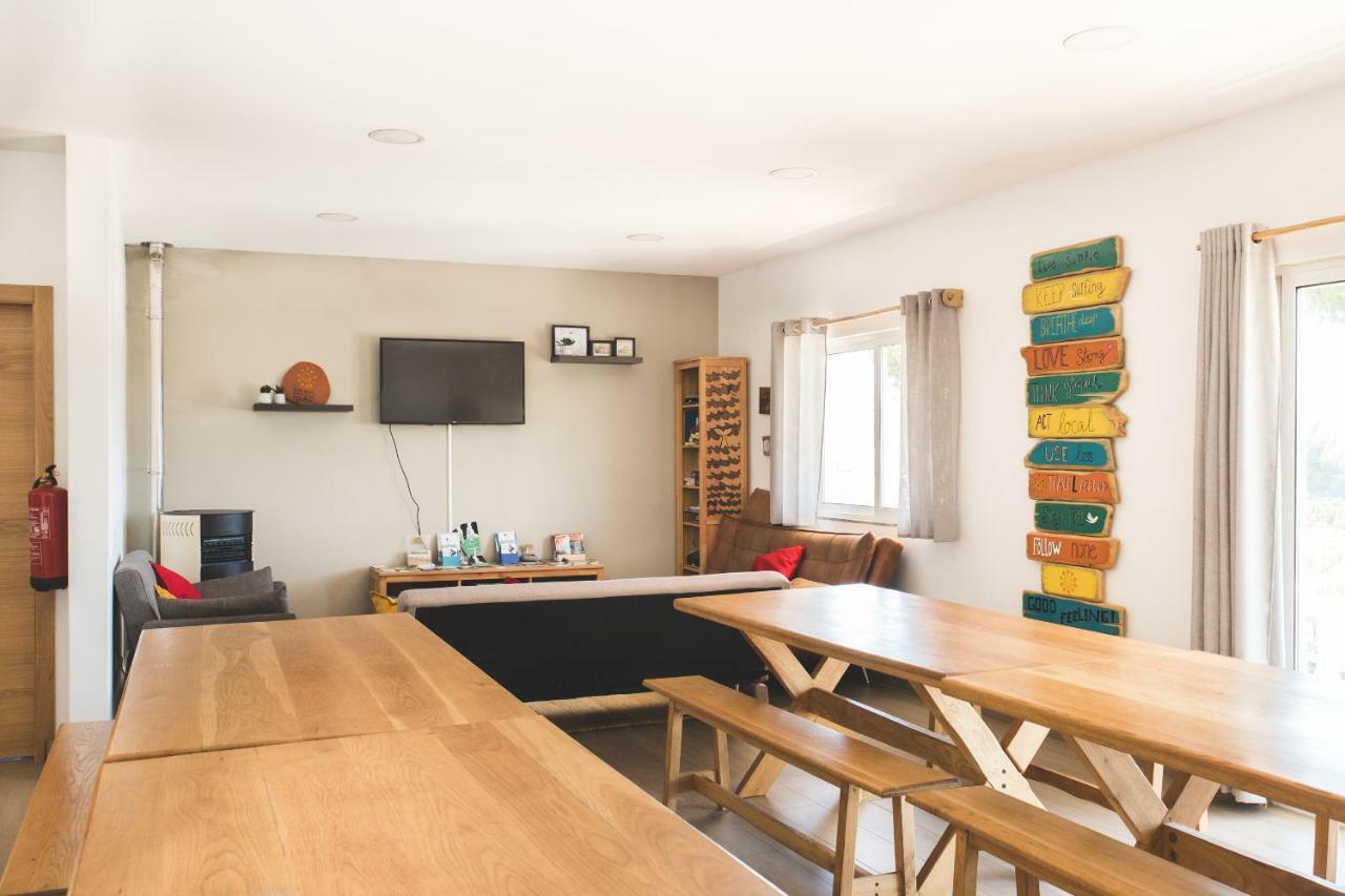 Albergue Good Feeling Hostel & Guest House *
