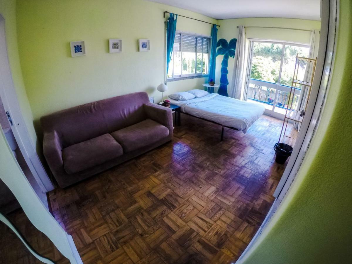 Terrace Beach House Bed & Breakfast Carcavelos (Lisbon)