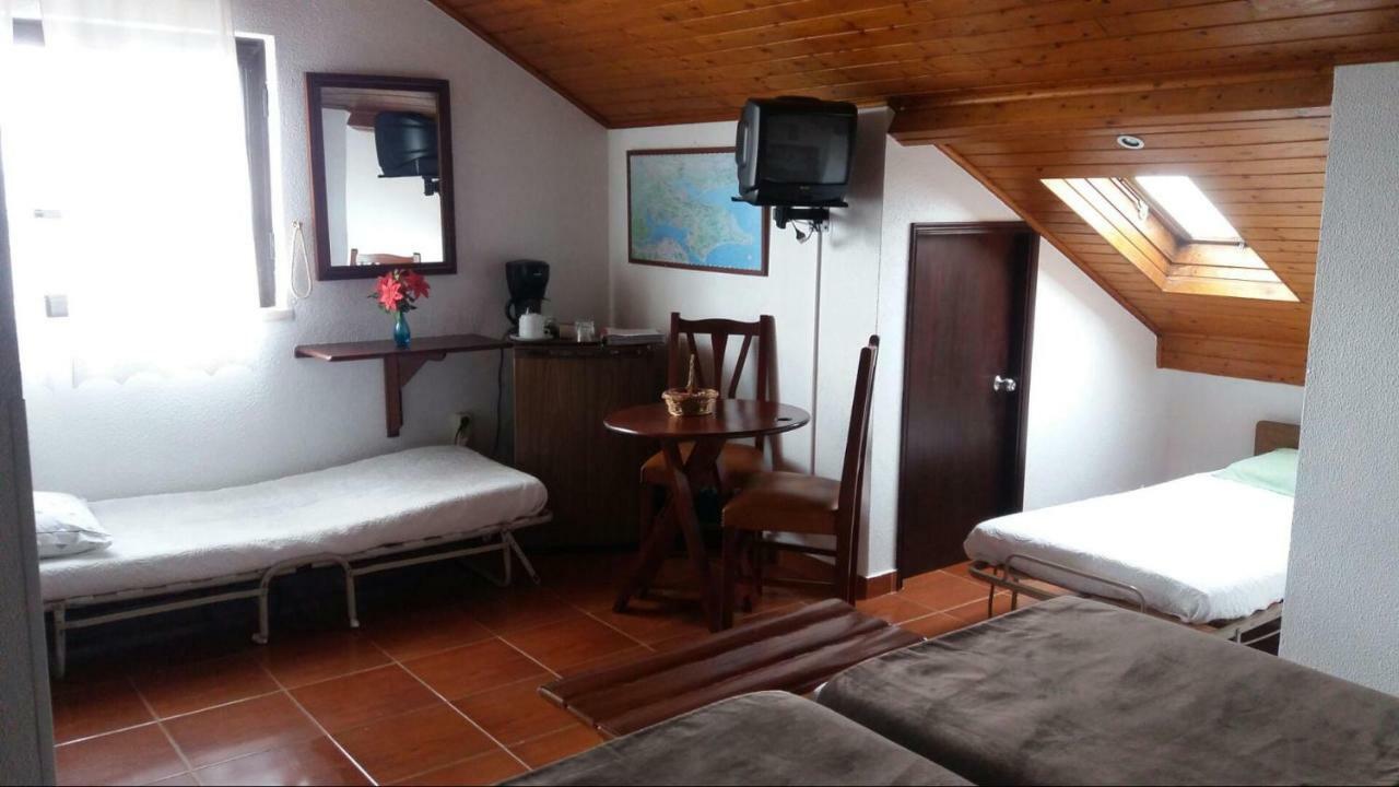 Country House Alfarim Guest house
