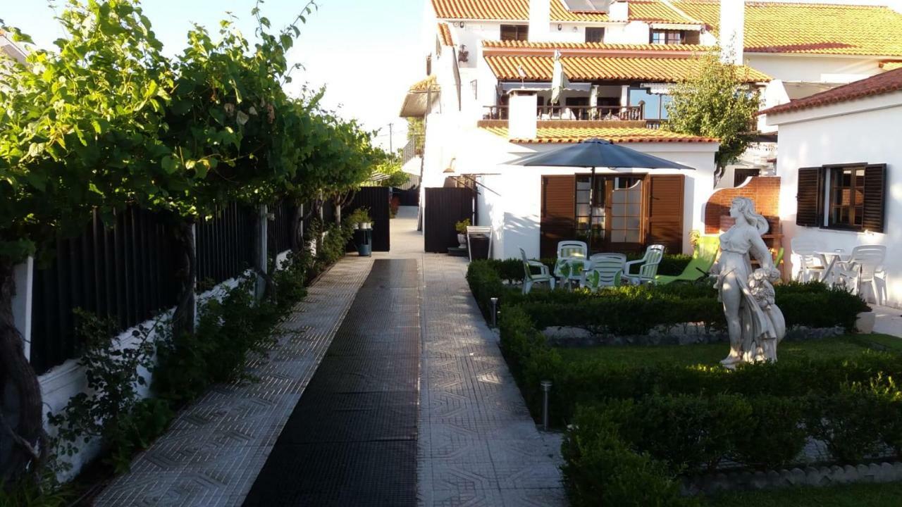 Guest house Country House Alfarim