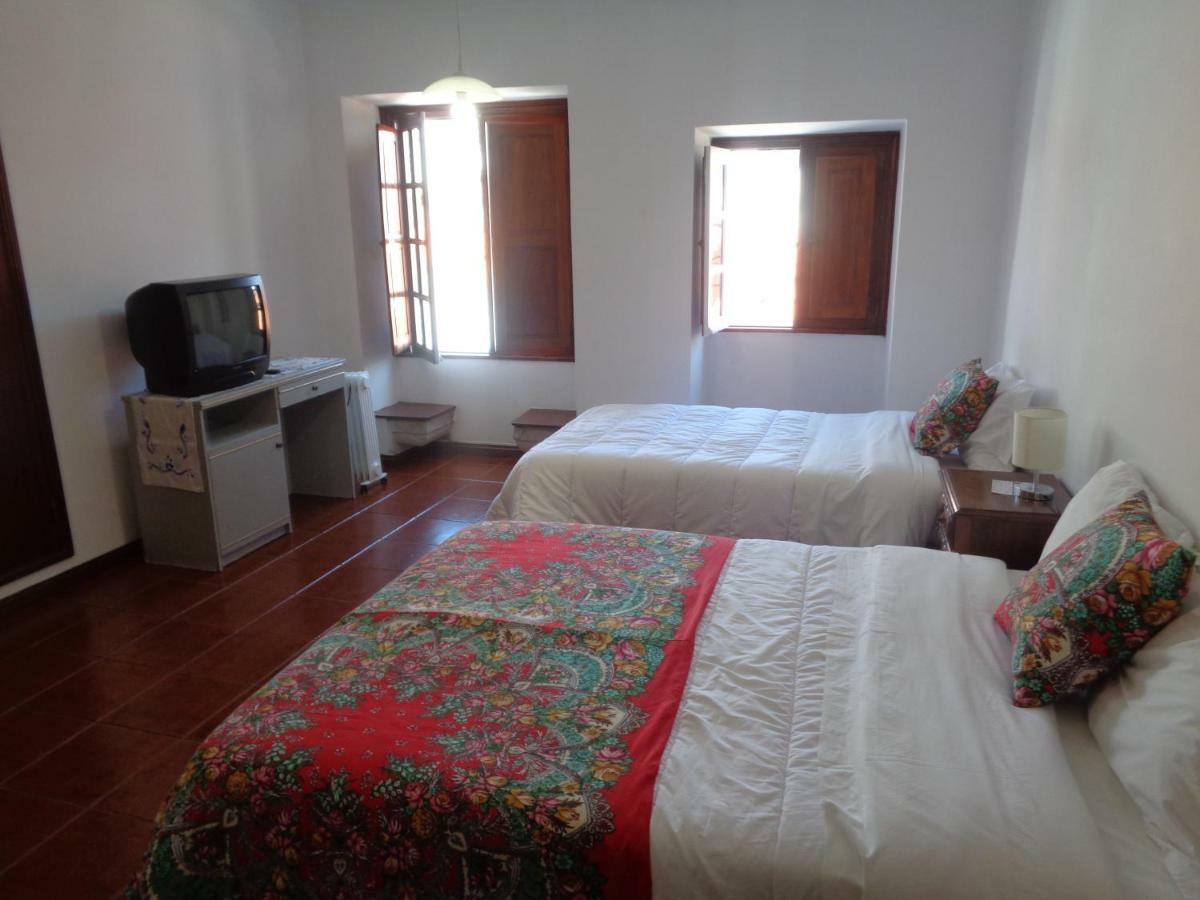 Guest house Hospedaria Srª Do Carmo